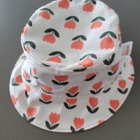 Chapeaux